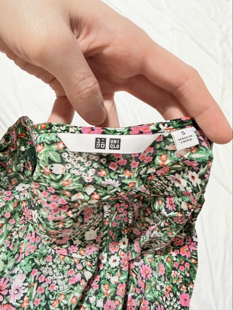 Uniqlo Dress SMALL (Category: Dresses) located in Batangas. Submitted by essir (Listing ID 1459779055, Image 3). Description: used once lang small to med.