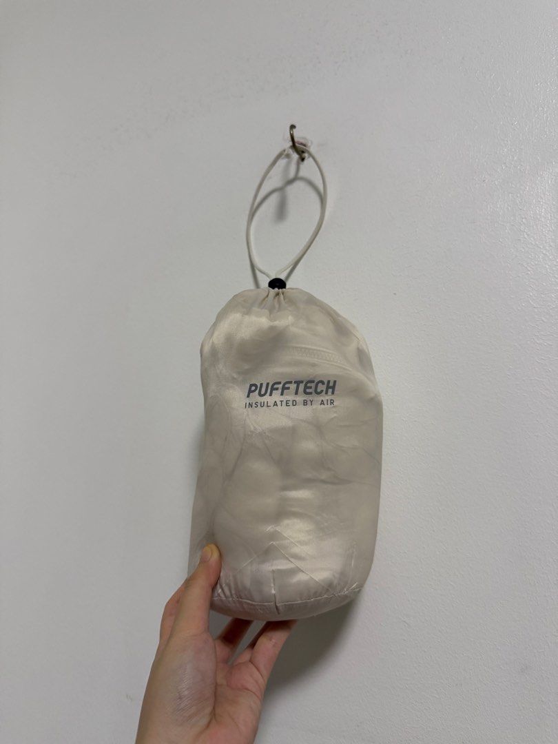 Uniqlo Pufftech Puffer Jacket (S) (Category: Coats, Jackets and Outerwear) located in Quezon City. Submitted by daiannic (Listing ID 1459829763, Image 2). Description: Uniqlo Pufftech Puffer Jacket (S) • P1500 only; retails for P3k+ • used once only • in color white; color is very nice in person • size S on tag • MOP: GCash / BDO Last price posted!!! Will not entertain low ballers. No haggling please. Item is in excellent condition. RFS: Declutte