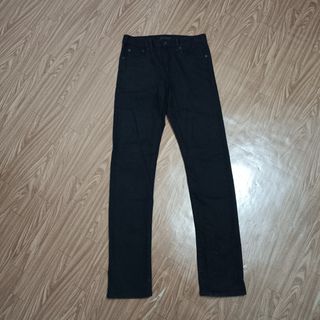 (Category: ) located in . Submitted by theyie (Listing ID 1459849152, Image 1). Description: .