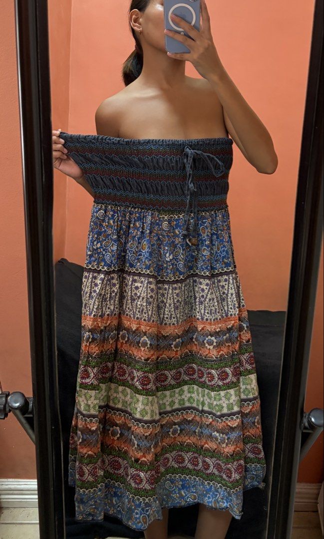 Unique Boho Strapless Smocked Beach Maxi Dress (Category: Dresses) located in Pasig City. Submitted by kimberlytorralba (Listing ID 1459855937, Image 1). Description: - Smocked bodice with drawstring tie - No issues - Can send more pics if ever - Fits M-XL - MOP: GCash/Maya/GoTyme - MOD: Lalamove/Angkas/Moveit (c/o buyer).