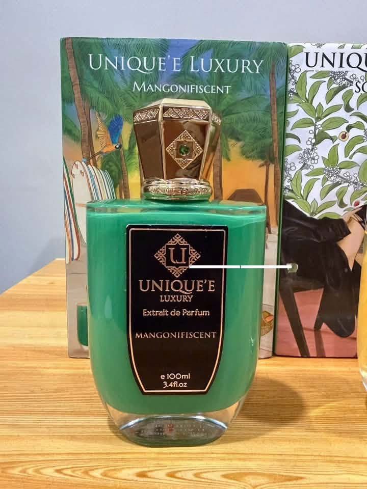 Unique'e Luxury Extrait de Parfum Mashumaro & Mangonificent (Category: Fragrance & Deodorants) located in Quezon City. Submitted by rdecants (Listing ID 1459857946, Image 2). Description: - Brand: Unique'e Luxury - Type: Extrait de Parfum - Size: 100ml / 3.4 fl.oz - Available Scents: - Mashumaro (Red Bottle) - Mangonificent (Green Bottle) - Both are great scents from the collection. Grab them both!.