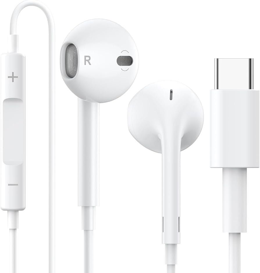 USB-C Wired Headset (Category: Headphones & Headsets) located in Taguig. Submitted by grassyyieeebeyb (Listing ID 1459753775, Image 1). Description: Brandnew Sealed usb-c wired headset.