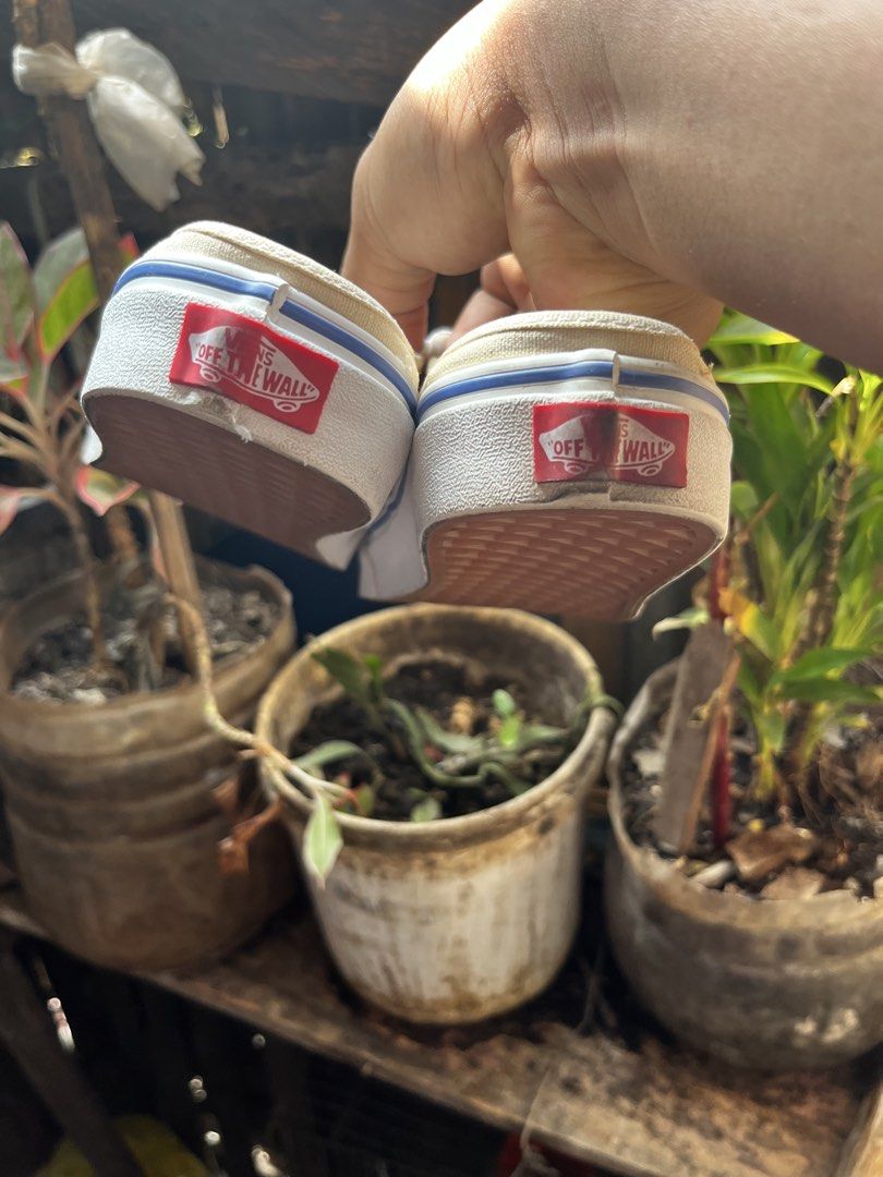 Vans Authentic Mule Cream White Sneakers (Category: Sneakers) located in Zamboanga. Submitted by xjalilul (Listing ID 1459696293, Image 3). Description: - Cream white Vans Authentic Mule sneakers - Classic lace-up style - Signature waffle sole - Size: US Women's 7.5 - Ideal for casual and everyday wear - Ready for a new owner!.