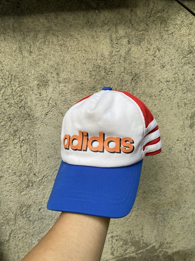 Vintage Adidas hat (Category: Caps & Hats) located in Davao. Submitted by wabadgetthrift (Listing ID 1459796386, Image 2). Description: Good condition, no major issue.