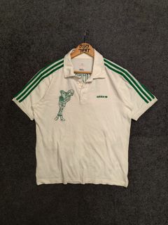 (Category: ) located in . Submitted by bsb.streetluxvintage.clothing (Listing ID 1459788174, Image 1). Description: .