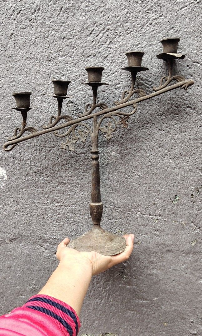 Vintage brass candelabra (Category: Vintage Collectibles) located in Caloocan City. Submitted by zenmountain-d8b1c0 (Listing ID 1459807447, Image 1). Description: .