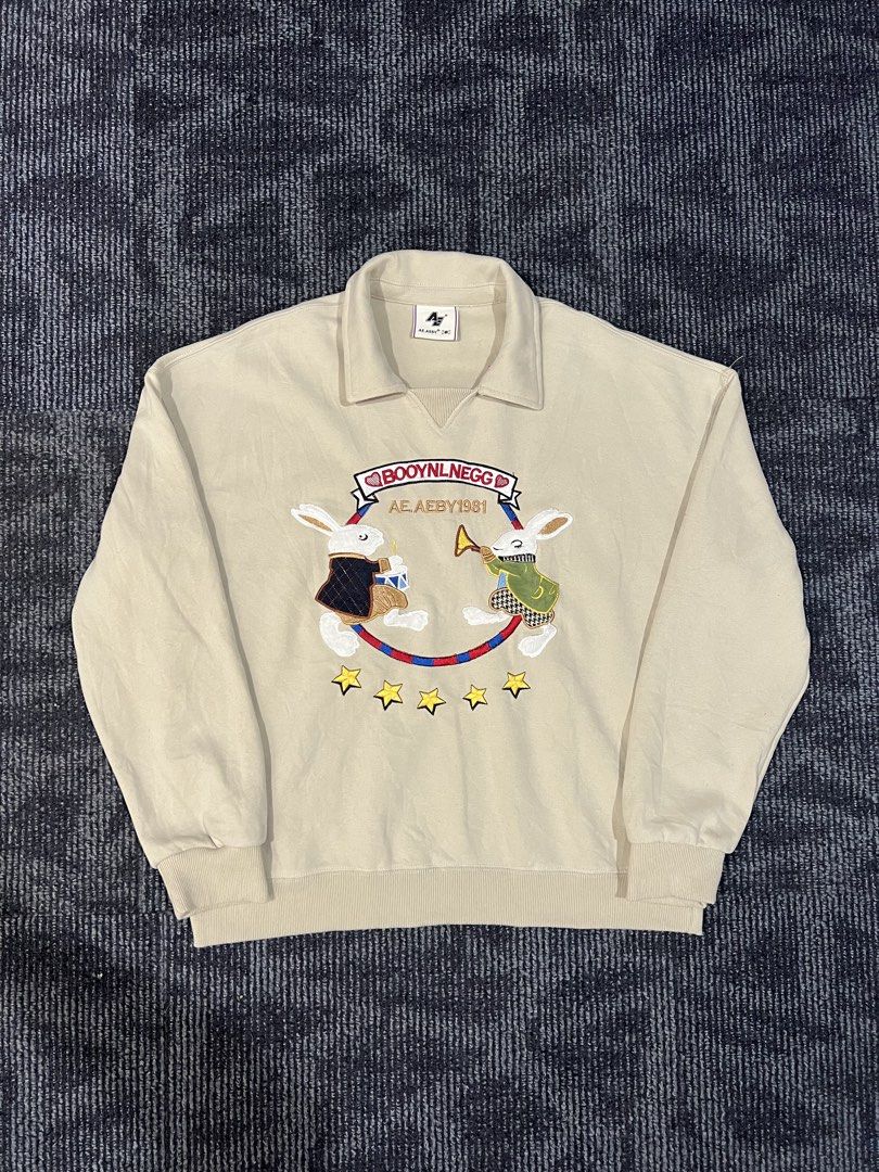 Vintage Collar PullOver (Category: Announcements) located in Bacoor. Submitted by basicthrift (Listing ID 1459696835, Image 1). Description: Excellent condition Almost bnewhans 10/10 color rate M to L sizing pasok.