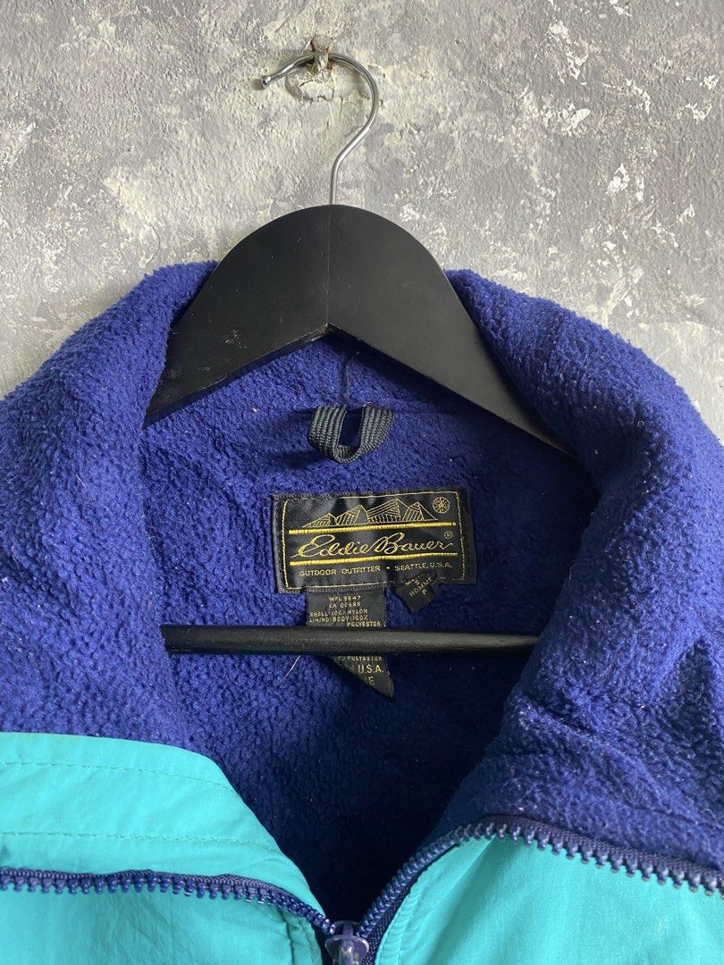 Vintage Eddie Bauer (Category: Coats, Jackets and Outerwear) located in Pasig City. Submitted by lumangkamisa (Listing ID 1459841294, Image 3). Description: Small on tag.