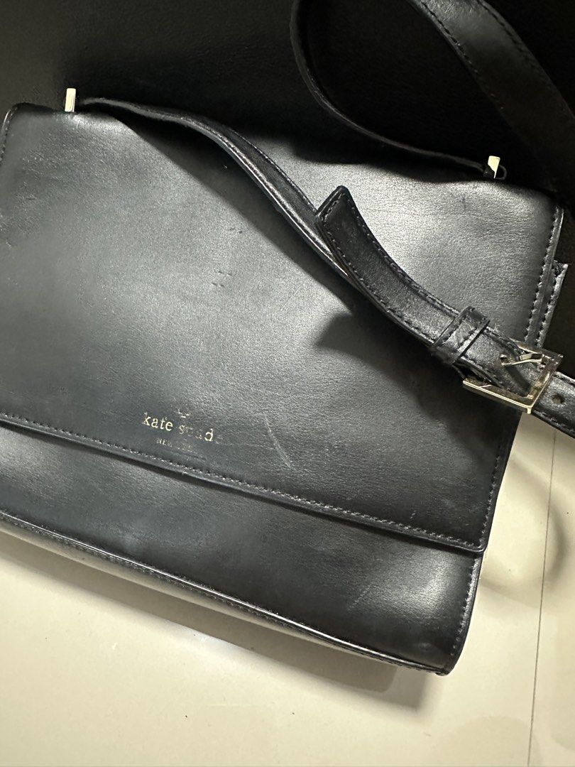 Vintage Kate Spade Leather Bag (Category: Cross-body Bags) located in Manila. Submitted by mae__________c (Listing ID 1459785385, Image 2). Description: decluttering sta ana manila.