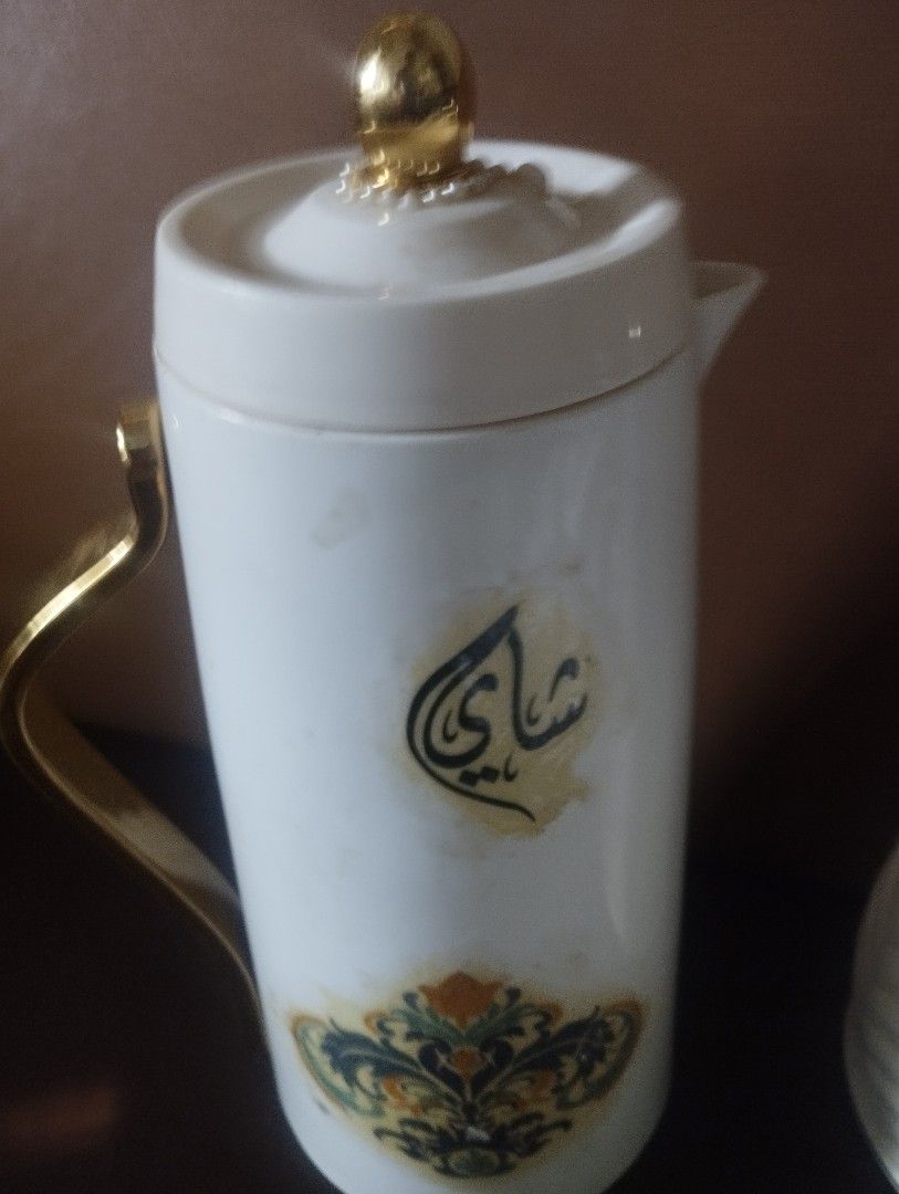 VINTAGE KETTLE 1990S ERA (Category: Water Bottles & Tumblers) located in Mandaluyong City. Submitted by LEATHERFACE (Listing ID 1459706121, Image 1). Description: PRICE IS 499 EACH OR TAKE ALL PRICE IS 900.