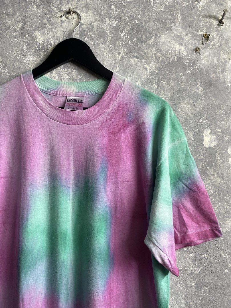 Vintage Oneita Tie Dye (Category: Tshirts & Polo Shirts ) located in Pasig City. Submitted by lumangkamisa (Listing ID 1459849703, Image 2). Description: 2XL oneita, single stitch.