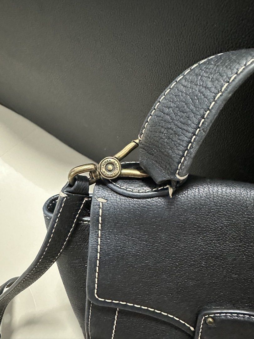 Vintage Ralph Lauren Leather Bag (Category: Cross-body Bags) located in Manila. Submitted by mae__________c (Listing ID 1459785064, Image 3). Description: decluttering.