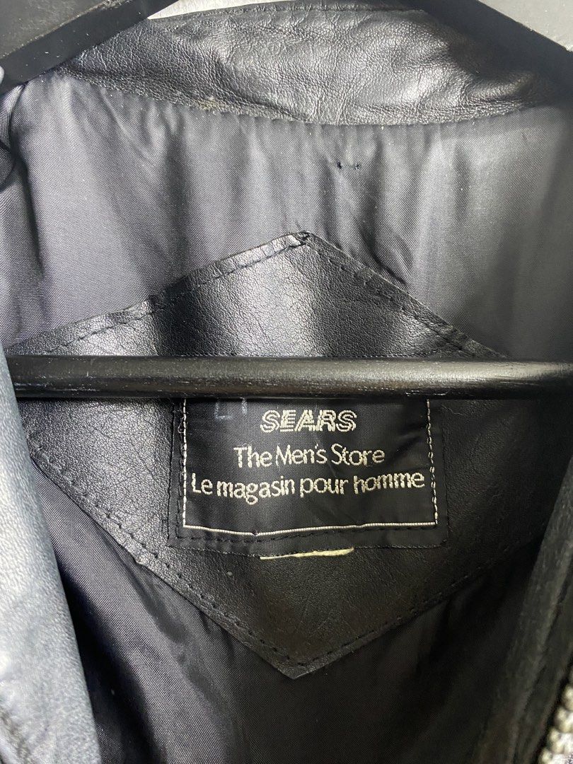 Vintage Sears Leather Jacket (Category: Coats, Jackets and Outerwear) located in Pasig City. Submitted by lumangkamisa (Listing ID 1459845379, Image 3). Description: Fits Small-Medium.