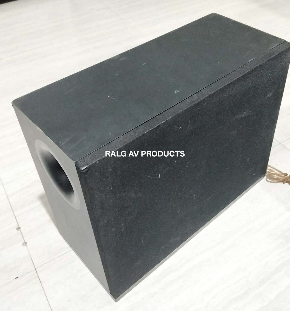 VIZIO S4221w-Convertef passive Subwoofer (Category: Soundbars, Speakers & Amplifiers) located in Bulacan. Submitted by ronald277077025 (Listing ID 1459851185, Image 1). Description: Php 1,200 VIZIO CONVERTED PASSIVE SUBWOOFER S4221WC4 110 WATTS 4 OHMS 6.5" SUN CONE WOOFER BASS REFLEX DIMENSIONS: W17.5 x H32.5 x D40.5 CM Location:Sta Maria Bulacan Shipping at buyers expense.