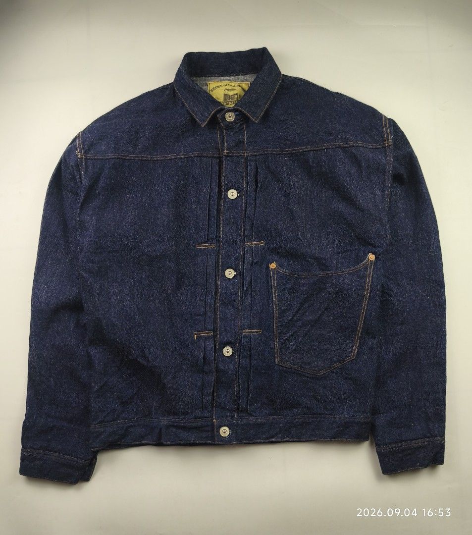 Warehouse & co. - brown-duck & digger - denim blouse jacket rinsed (Category: Coats, Jackets and Outerwear) located in Manila. Submitted by corner_finds (Listing ID 1459756964, Image 1). Description: size 40 on tag pit to pit 21.4' length 25.5' shoulders 21.5' sleeve length 23.7' no flaws 9.5/10 condition no inclusions item only 18,499+sf can send more photos upon request dm.