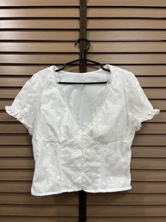 (Category: ) located in . Submitted by fashionclothesph (Listing ID 1459822655, Image 1). Description: .