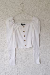 (Category: ) located in . Submitted by kccloset_ (Listing ID 1459802074, Image 1). Description: .
