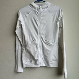 (Category: ) located in . Submitted by __thegoodfinds (Listing ID 1459800308, Image 1). Description: .