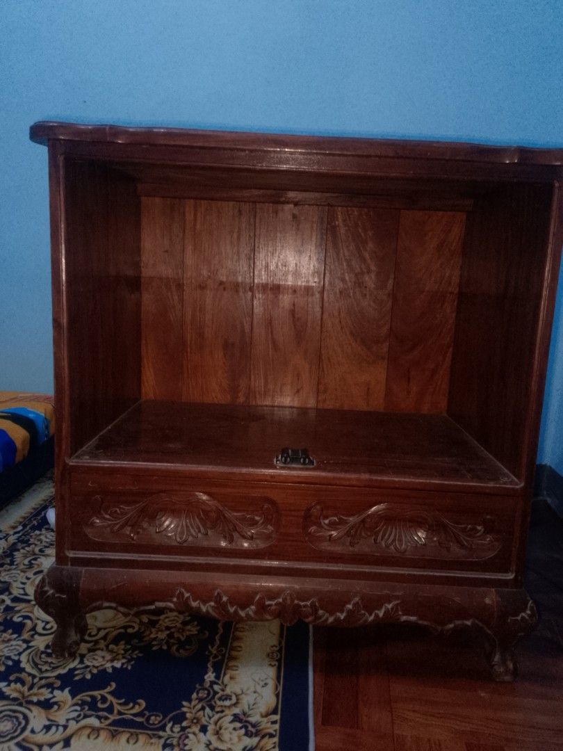 wooden altar table (Category: TV Consoles) located in Manila. Submitted by jhayden28 (Listing ID 1459853300, Image 1). Description: .