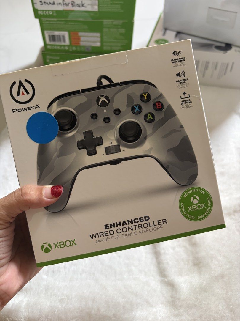 Xbox Controller Wired (Category: Controllers) located in Imus. Submitted by nepomucenomarg (Listing ID 1459695322, Image 1). Description: Never po nagamit in good condition pa po lahat. .