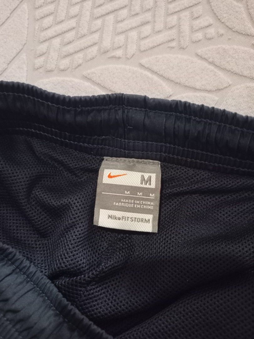 Y2K Nike Tiempo Trackpants (Category: Joggers) located in Mangaldan. Submitted by harrapotter (Listing ID 1459730436, Image 3). Description: DIMES WAIST 30-36 LENGTH 38 LEG OPEN 9 ADJUSTABLE NO ISSUE.