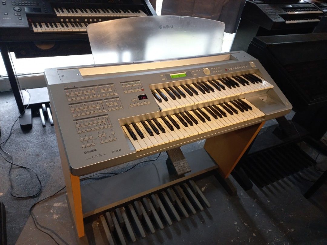 Yamaha Electone STAGEA ELB-01 Electronic Organ (Category: Musical Instruments) located in Manila. Submitted by arisdavid24 (Listing ID 1459725630, Image 1). Description: 55,500 php only In good working condition Direct 220 Volts Imported from Japan We can deliver within metro manila for COD, ( delivery fee buyer's expense ) We can ship nationwide ( shipping fee buyer's expense ) Call or txt for faster transaction 09914075827.