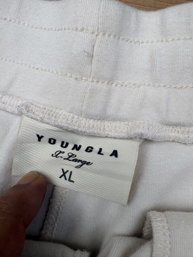 YoungLA (Category: Shorts) located in San Felipe. Submitted by vaststone.454113 (Listing ID 1459821524, Image 3). Description: size xl on tag excellent.