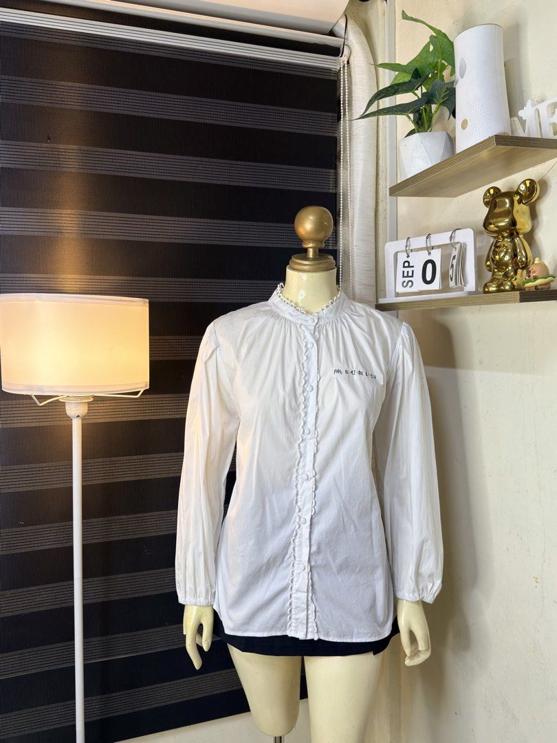 ZARA FORMAL LONGSLEEVES(A48) (Category: Longsleeves) located in Bulacan. Submitted by nicolaiscloset (Listing ID 1459781741, Image 1). Description: .