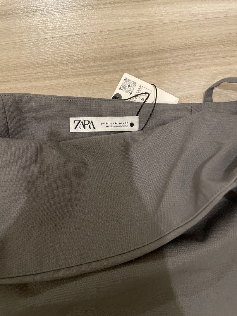 Zara Grey Spaghetti Strap Midi Dress (Category: Dresses) located in Manila. Submitted by possiblymaybe.717 (Listing ID 1459827489, Image 3). Description: - Zara Grey Midi Dress - Size: Medium (M) - Spaghetti Straps - Simple and Chic Design - Versatile: Dress up or down - Made in Morocco.