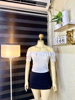 (Category: ) located in . Submitted by nicolaiscloset (Listing ID 1459741819, Image 1). Description: .