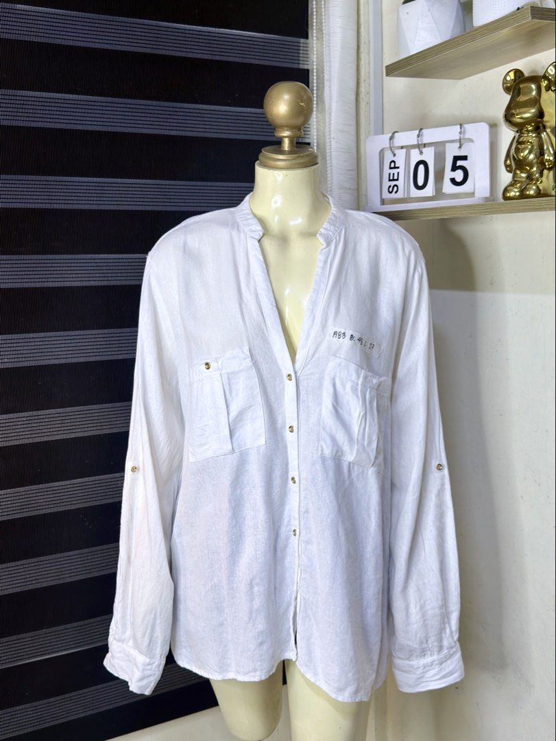 ZARA LONGSLEEVES VNECK (A83) (Category: Longsleeves) located in Bulacan. Submitted by nicolaiscloset (Listing ID 1459809944, Image 2). Description: .