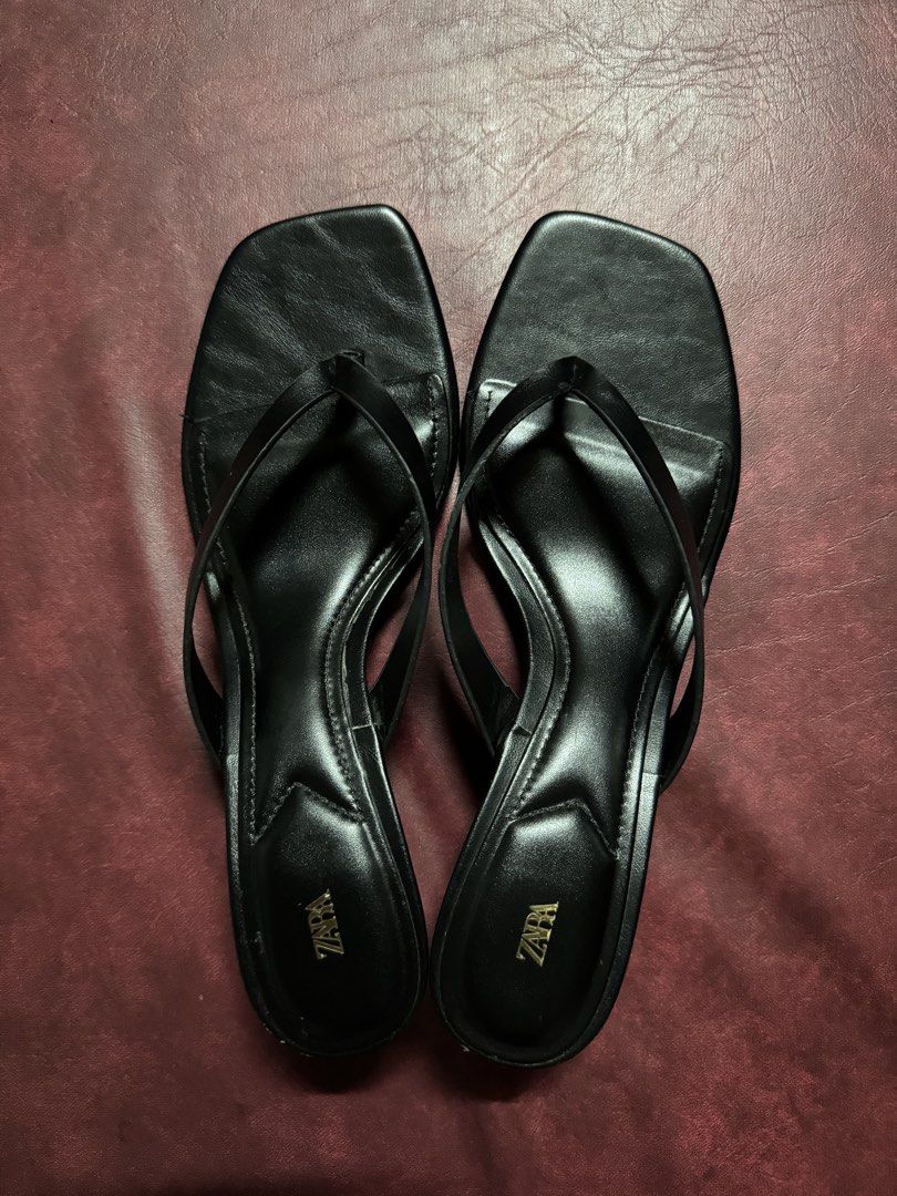 Zara Wedge Sandals (Category: Sandals) located in Pasig City. Submitted by prelovedbyanax (Listing ID 1459777724, Image 1). Description: .