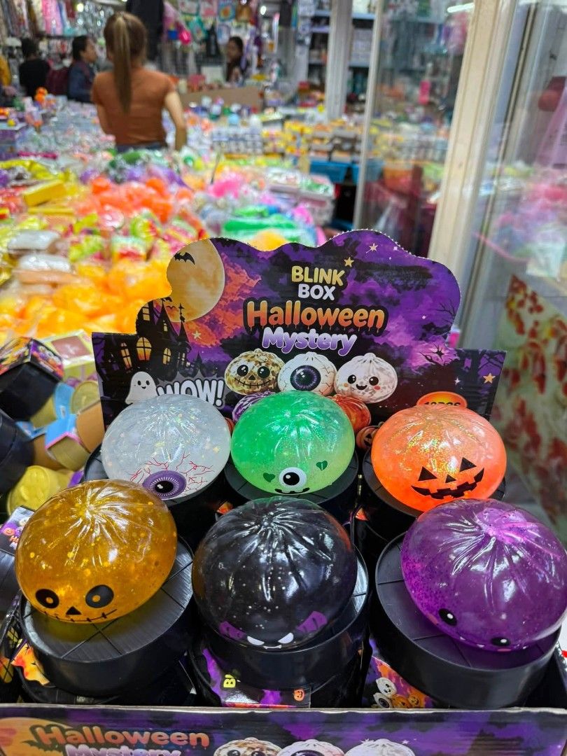 12Pcs Halloween Squishy Dumplings with Lights and No Light (Category: Occasions & Party Supplies) located in Manila. Submitted by kent_kurtonlineshop (Listing ID 1459956586, Image 1). Description: .