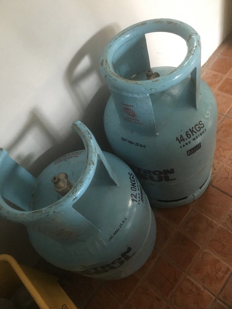 Gas Cylinder - Empty (Category: Other Kitchen Appliances) located in Manila. Submitted by magimi (Listing ID 1459991188, Image 2). Description: - 1 Empty gas cylinder available, price fixed - Color: Light blue. - Tare weight marked: 14kg - Ideal for refilling or as spare tanks. - Pick up only..