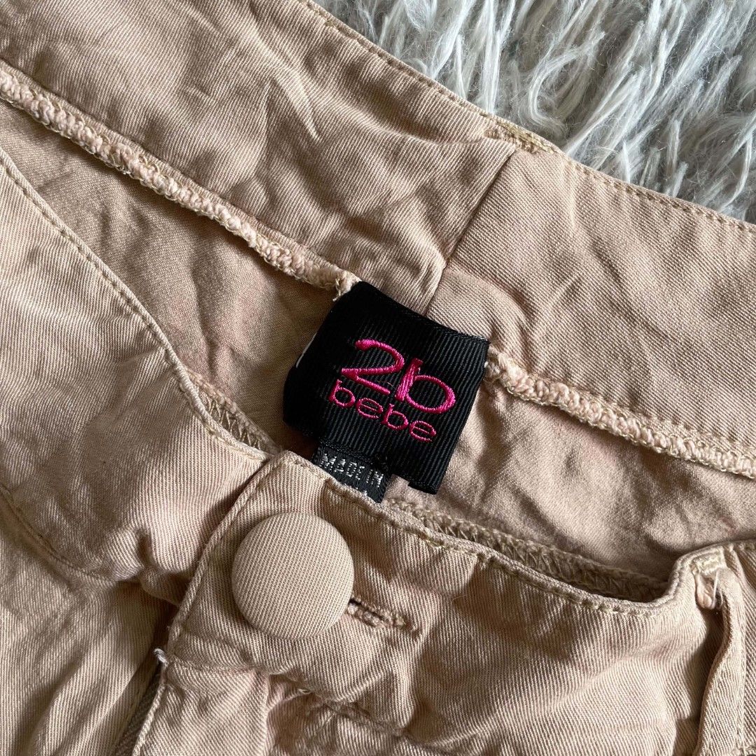2b BEBE Beige Shorts ✨ (Category: Shorts) located in Pamplona. Submitted by baddiefinds (Listing ID 1459921611, Image 3). Description: ALL OPEN FOR BIDDING 2b BEBE Beige Shorts ✨ - Branded Original 2b Bebe - casual line of Bebe Clean Girl / Preppy / Y2K Size: 29-30.