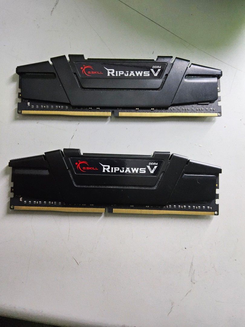 g.skill Ripjaws V 3200Mhz DDR4 RAM Modules 16gbx2 (Category: Computer Parts) located in Taguig. Submitted by roninsoju (Listing ID 1460048681, Image 1). Description: 3200 each - G.Skill Ripjaws V DDR4 RAM - Total Capacity: 16GB - Speed: 3200MHz - Latency: CL16 - Ideal for gaming and general computing - Tested and confirmed working - Selling due to system upgrade.