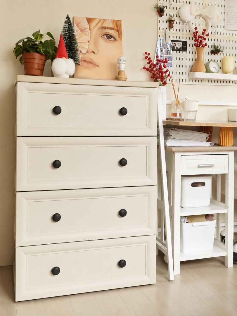 4-Layer Chest Drawer (Category: Shelves, Cabinets & Racks) located in Taguig. Submitted by cloverfinds (Listing ID 1460066196, Image 1). Description: 4-Layer Drawer ₱3,000 with FREE another 4-layer drawer (may cracks pero usable pa) Sulit na sulit para sa extra storage! PM lang sa interested. 😊 .