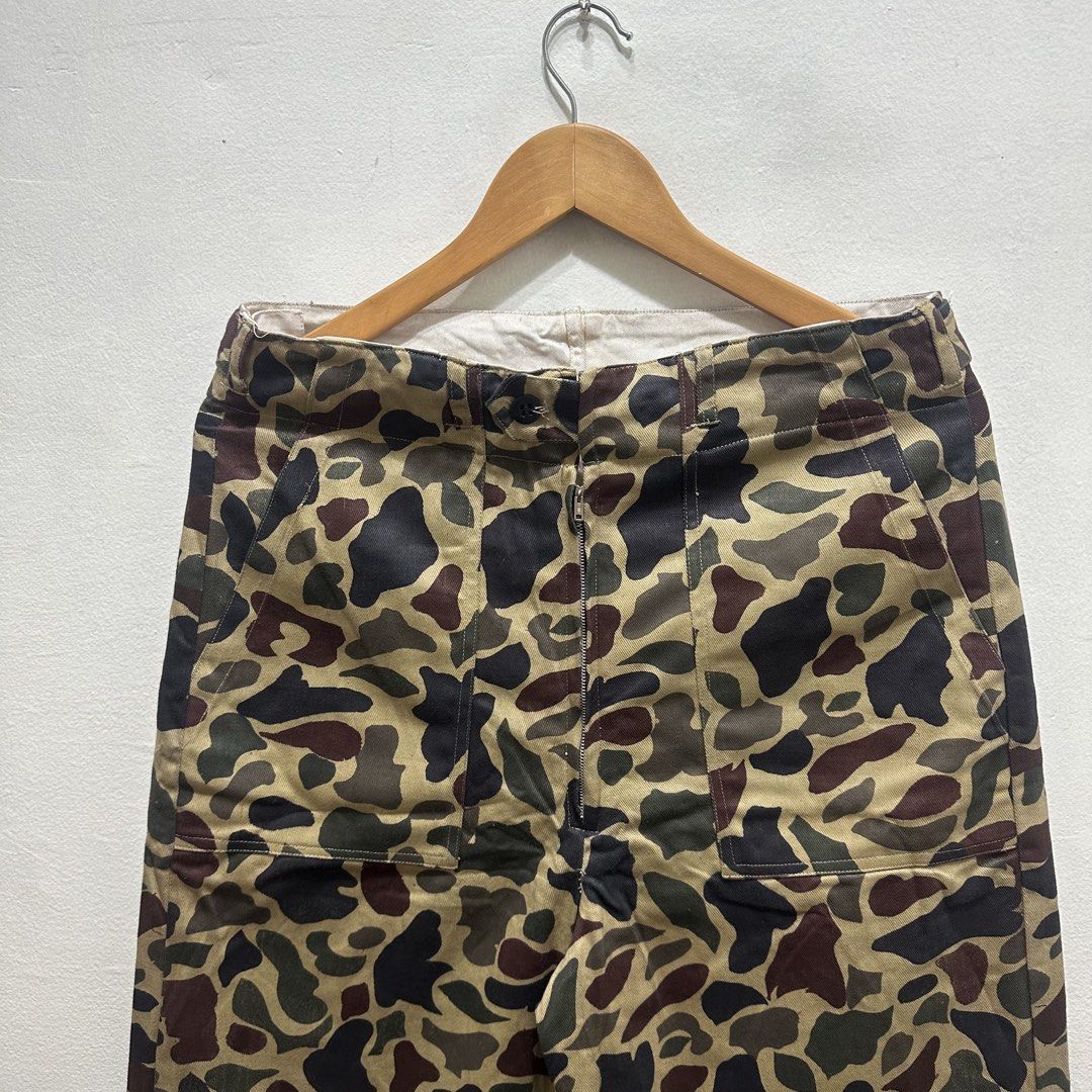 60s Beo Gam Camouflage Trouser (Category: Trousers) located in Quezon City. Submitted by brassolivesvntg (Listing ID 1460036547, Image 2). Description: 60’s Japan Made Civilian Baker Pants . Spotted Duck Hunter uniforms were procured by CISO for Special Forces and CIDG strike teams early in the Vietnam War. Loosely based on the frog camouflage worn by Marines in the Pacific during WWII, the duck hunter pattern consisted of brown and green shapes 