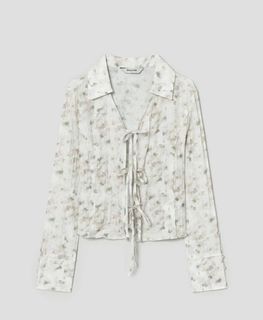 (Category: ) located in . Submitted by styledbysha (Listing ID 1460023916, Image 1). Description: .
