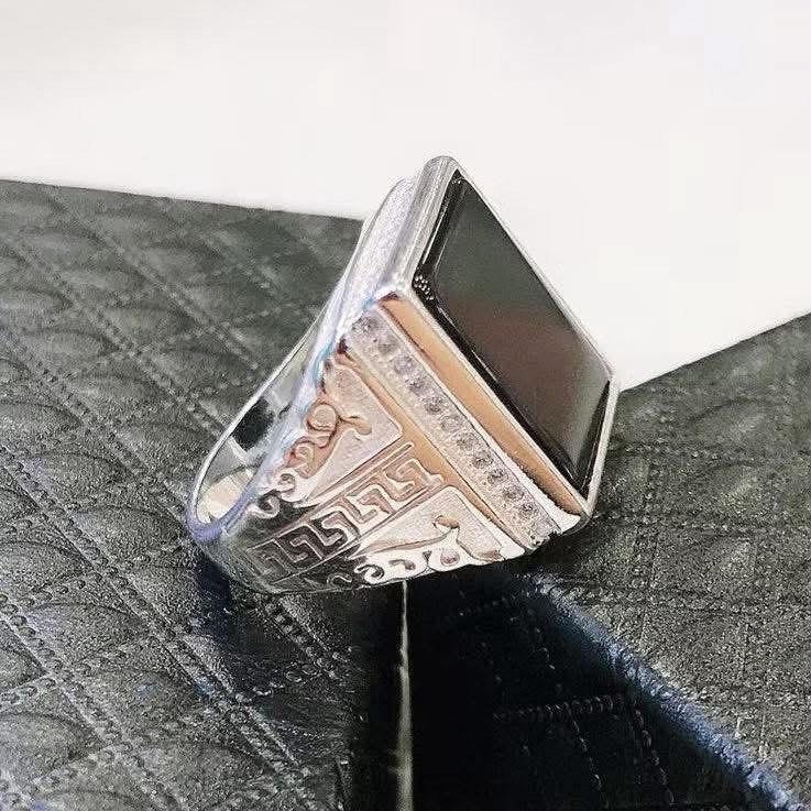 925 Sterling Silver Onyx Stone Men Rings (100% Authentic) (Category: Jewelry) located in Manila. Submitted by pulzerasjewelry (Listing ID 1460009867, Image 2). Description: 100% Authentic 925 Silver Authentic Sterling Silver made in Italy ✔️Authentic 92.5 Sterling Silver ✔️Authentic Silver ✔️Zirconian Stone ✔️Made in Italy •Same day delivery for Metro Manila via Lalamove/Grab🛵 •LBC Shipment for Provinces area •Tiktok Checkout option •Shipping Na
