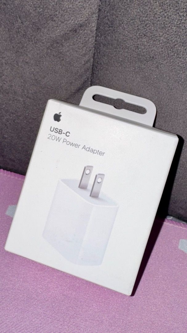 🍎 APPLE 20W USB-C POWER ADAPTER ⚡️ (Category: Chargers & Cables) located in Pasig City. Submitted by bellashopaholic (Listing ID 1459934679, Image 1). Description: 🍎 APPLE 20W USB-C POWER ADAPTER ⚡️ ✨ 100% ORIGINAL APPLE 📦 Brand New • Sealed • Never Used 🔌 20W USB-C Power Adapter ⚡️ Fast Charging for iPhone, iPad & compatible devices 💰 ₱750 ONLY! 😊 🏷️ Original Price: ₱1,190 📍 ON HAND & READY TO SHIP 🚚 J&T / LBC 🛵 SDD available 📦 Shippi