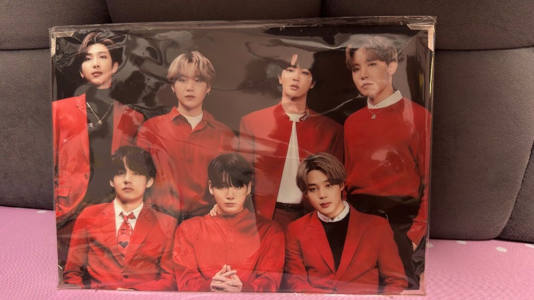 ✨ BTS MOTS ON:E PREMIUM PHOTO (GROUP VER) ✨ (Category: K-Wave Merchandise) located in Pasig City. Submitted by bellashopaholic (Listing ID 1459941585, Image 1). Description: ✨ BTS MAP OF THE SOUL ON PREMIUM PHOTO (GROUP VER.) ✨ 💜 FOR SALE — ₱250 ONLY! 📀 INCLUSION: • Group Premium Photo 📌 CONDITION: Good ⚠️ Please check the actual photos for the condition. 💰 ₱250 📍 Pasig City 📦 J&T / LBC / SDD 📦 ON HAND & READY TO SHIP 💳 MOP: GCash • MariB