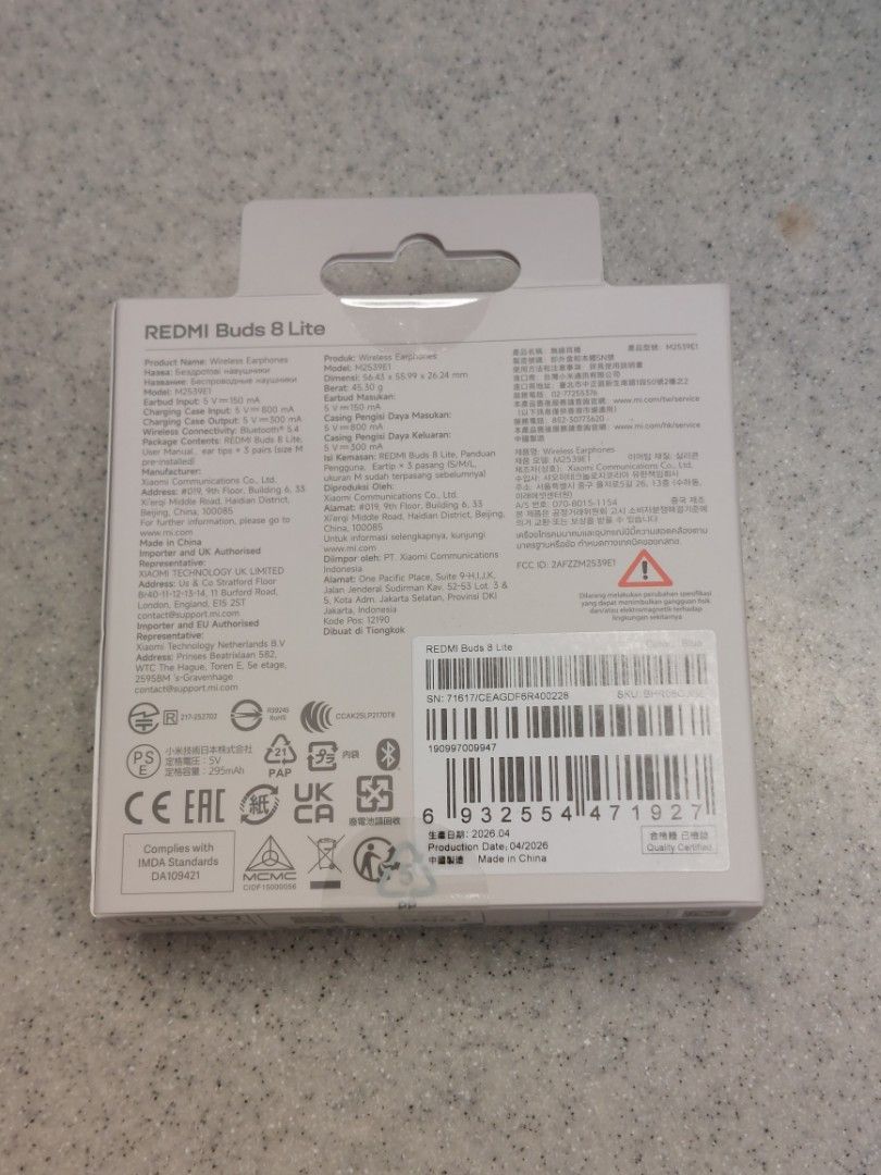 小米 Redmi Buds 8 Lite 全新無線耳機 海浪藍 （分類：耳機）位於 Hong Kong。 由 happybus2026 提交（商品編號 1459974801，圖片 2）。簡介： 小米 Redmi Buds 8 Lite 無線耳機。海浪藍色。。