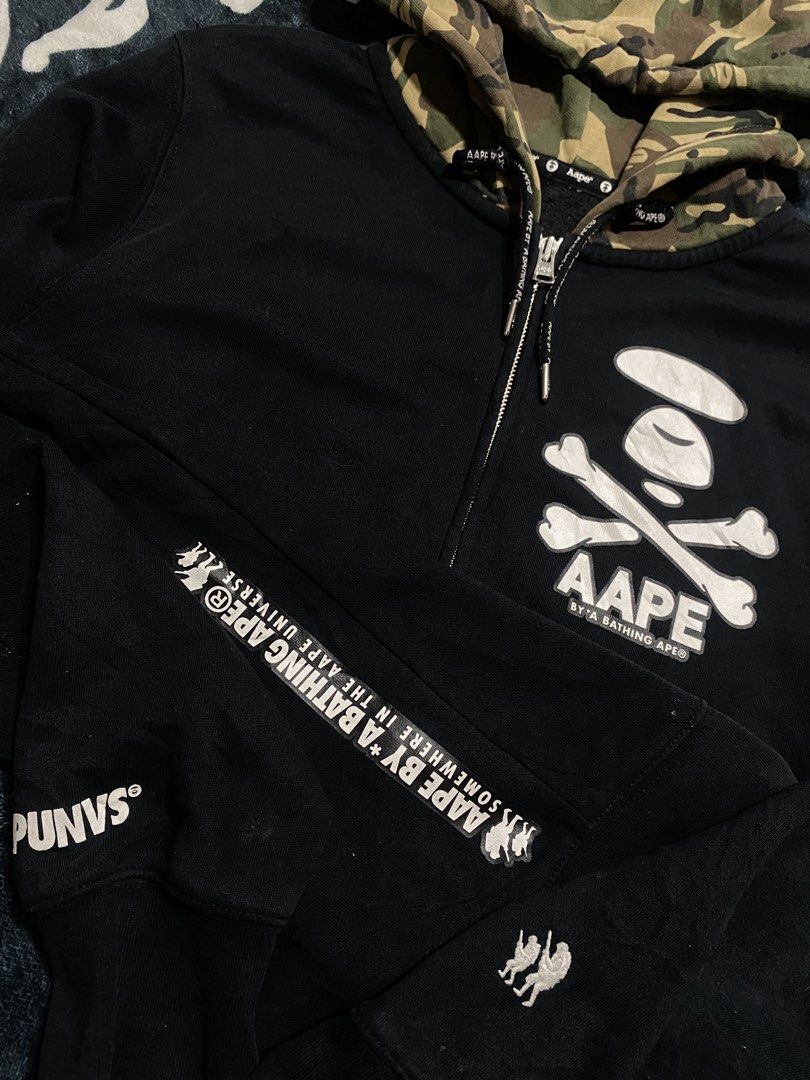 AAPE (Category: Hoodies) located in Manila. Submitted by thrifty_drippyo (Listing ID 1460081609, Image 3). Description: AVAILABLE:✅✅✅ HOODIE: AAPE🖤 Dimension: width 20 length 25.5 Size fittings: MEDIUM Colorate: 9.8/10 Issues: ❌❌❌.