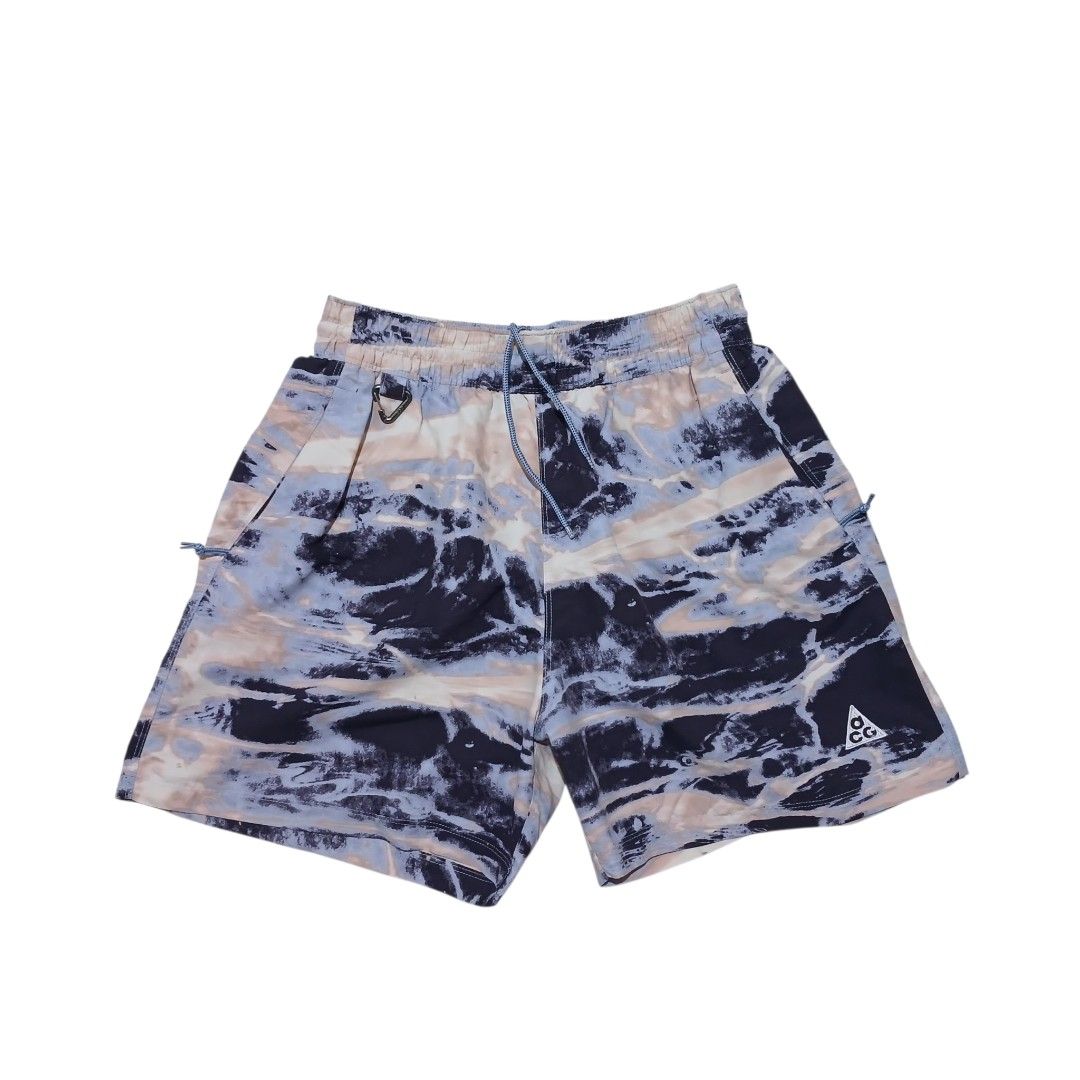 ACG Hiking Shorts (Category: Shorts) located in Iloilo. Submitted by wearmovement.ilo (Listing ID 1459924525, Image 2). Description: ACG AOP Trail Short Color Rate 10/10 Women's Size 27-30 Waistline x 16 Length Good as New Condition Quick Dry / Zipper Pockets Stretchable Waistband Embroidered Logo DM 📩📩📩.