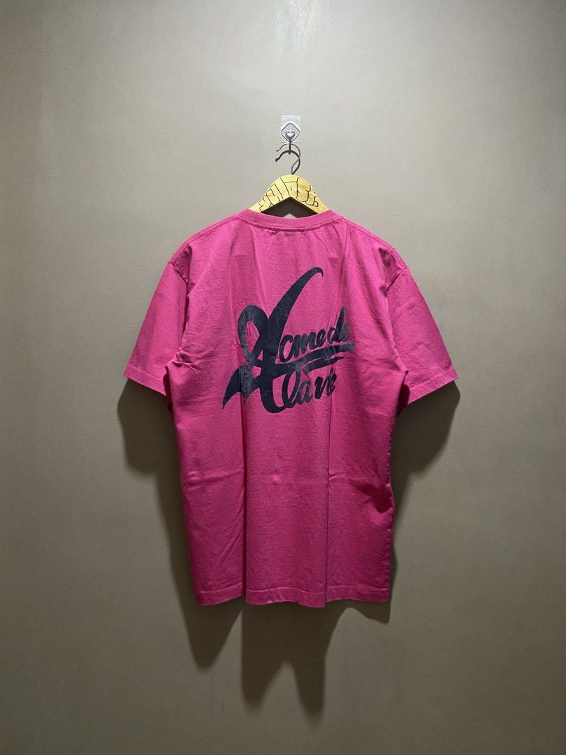 Acme de la vie (Category: Tshirts & Polo Shirts ) located in Iloilo. Submitted by yulostreet.thrift (Listing ID 1460092577, Image 2). Description: Acme de la vie Size 1 on tag Complete tags 22Wx29L Best fit large Features a front & back graphic spellout, spellout is made of velvet material. Heavy fabric. Excellent condition 9.7/10 CR.