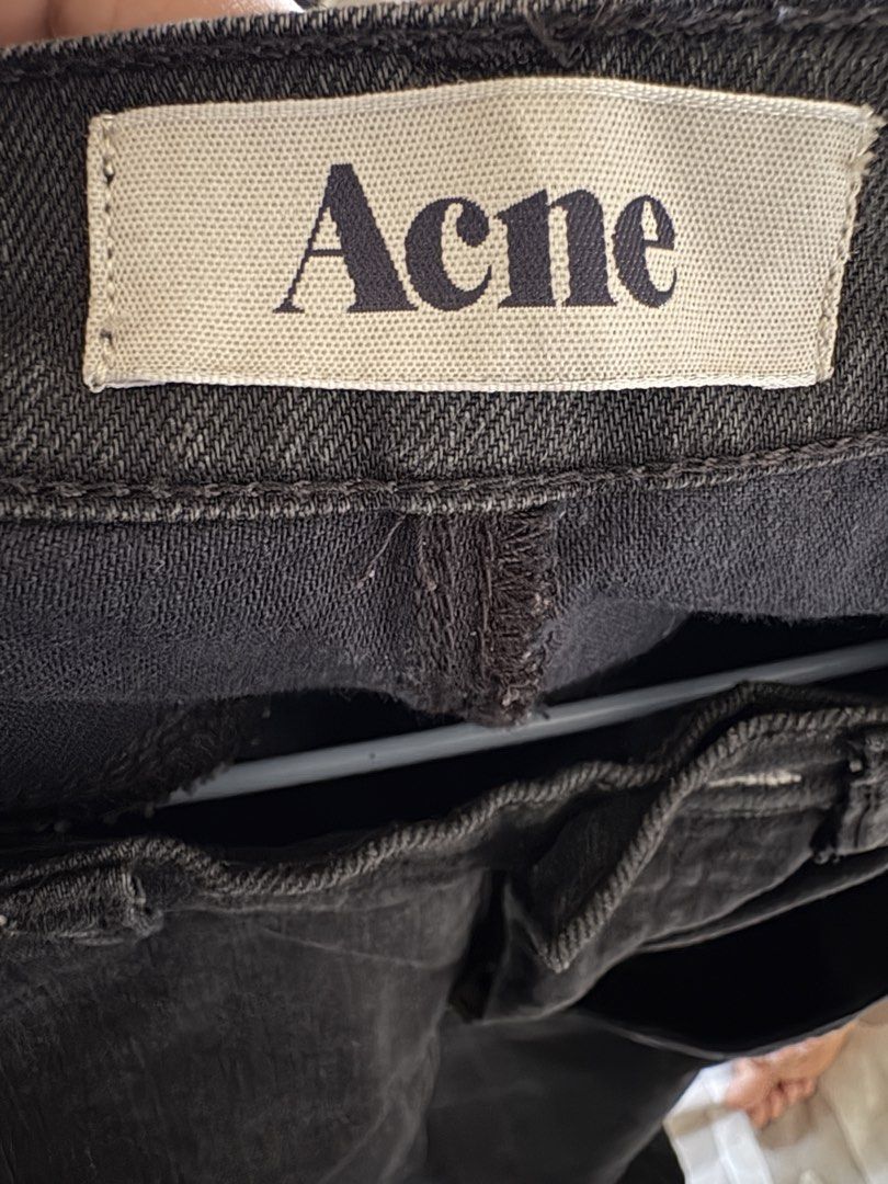 Acne Studios Max New Cash Black Jeans (Category: Jeans) located in Banga. Submitted by yuzennn (Listing ID 1459961325, Image 2). Description: PERSONAL ITEM! Authentic Acne Studios Max New Cash jeans in washed/faded black. Older Acne label version with classic 5-pocket construction and slim-fit silhouette. Model: Max New Cash Size: 31/34 Material: 98% Cotton, 2% Elastane Made in Albania Color: Washed/Faded Black Condition: Pre-loved, good conditio