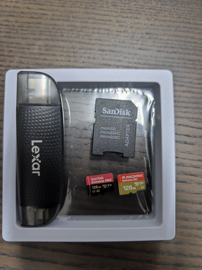Action Camera (Category: Other Gadgets) located in Port Klang. Submitted by jatmir92 (Listing ID 1459951983, Image 3). Description: Sjcam c400 for sale. including accesories, 2 micro sd card original sandisk with adapter and lexar usb reader. used 3x. just 1 month in my hand..