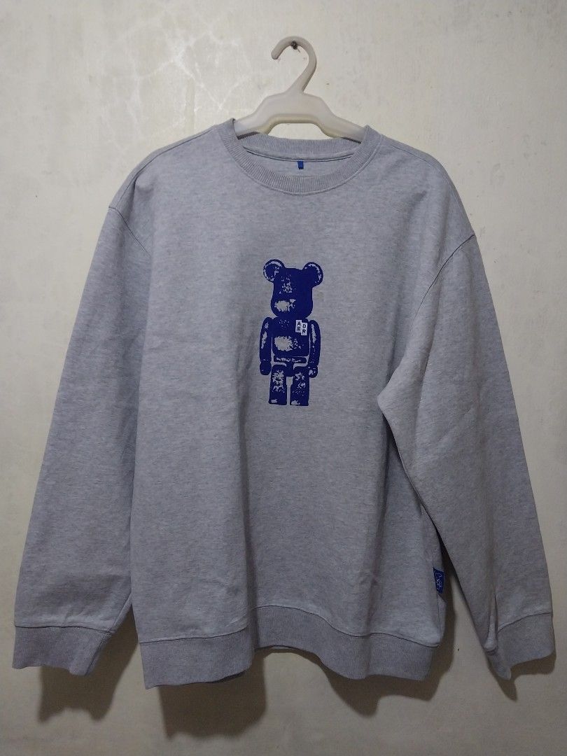 Ader Error gray bearbrick sweatshirt (Category: Coats, Jackets and Outerwear) located in Manila. Submitted by PrinceDani.Clothing (Listing ID 1459986999, Image 2). Description: ader error gray bearbrick sweatshirt large to xl fit 23.5in width 27in length 21in shoulder 23.5in sleeves excellent condition .