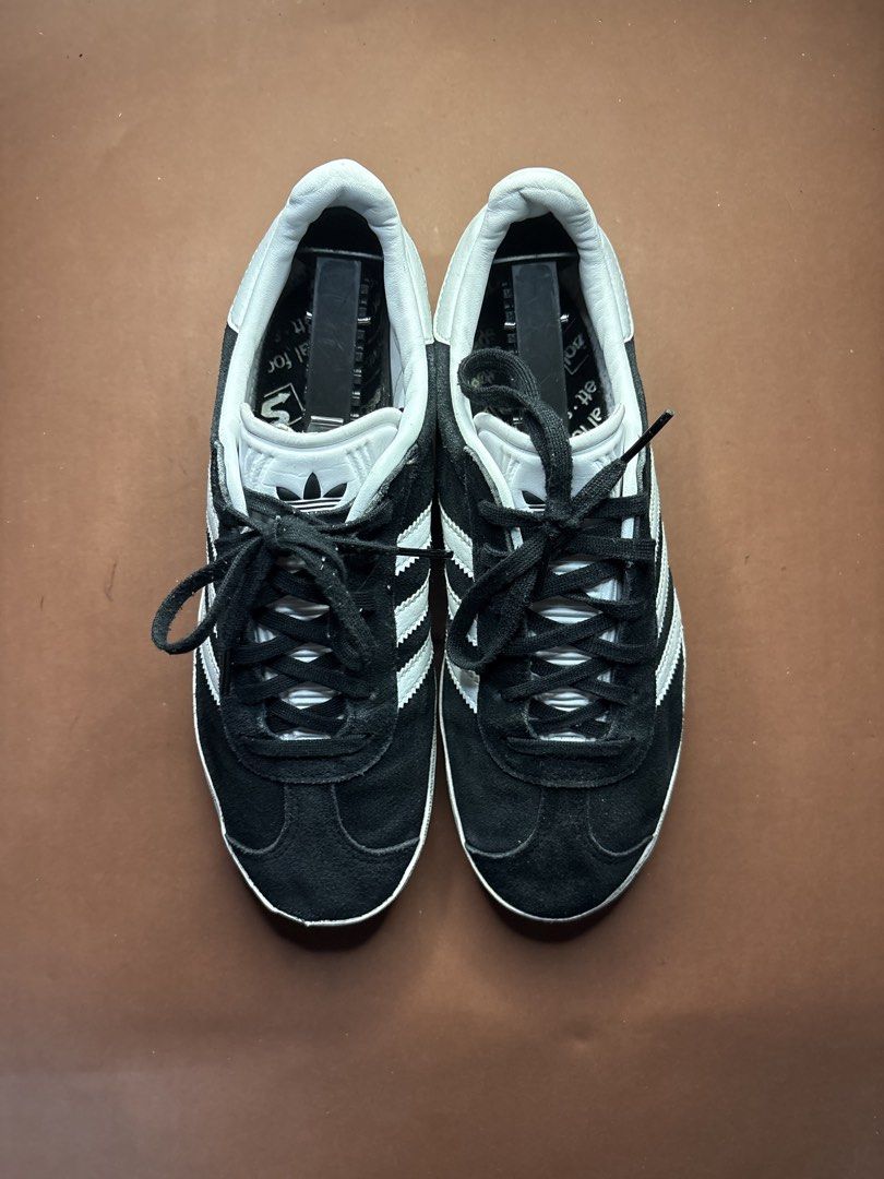 Adidas Gazelle (Category: Sneakers) located in Cagayan de Oro. Submitted by _kai.thrift (Listing ID 1460063087, Image 2). Description: .